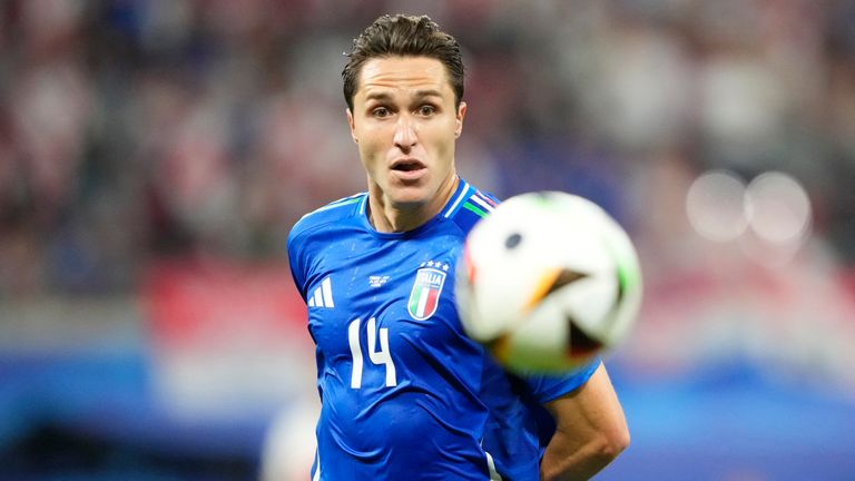 Italy's Federico Chiesa controls the ball during a Group B match between Croatia and Italy at the Euro 2024 soccer tournament in Leipzig, Germany, Monday, June 24, 2024. (AP Photo/Ebrahim Noroozi)