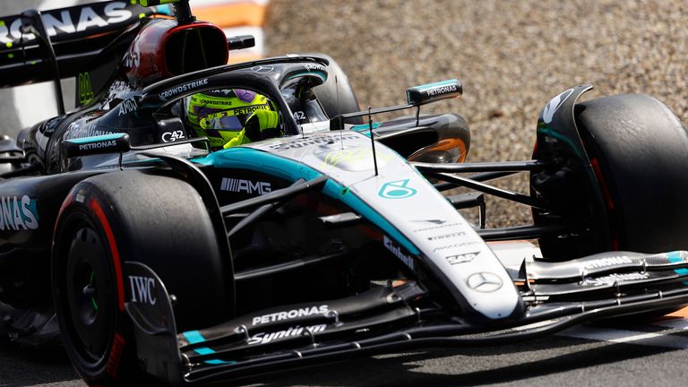 CIRCUIT ZANDVOORT, NETHERLANDS - AUGUST 23: Sir Lewis Hamilton, Mercedes F1 W15 during the Dutch GP at Circuit Zandvoort on Friday August 23, 2024 in North Holland, Netherlands. (Photo by Andy Hone / LAT Images)