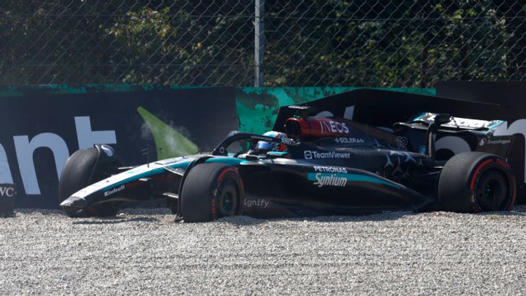 AUTODROMO NAZIONALE MONZA, ITALY - AUGUST 30: Andrea Kimi Antonelli, Mercedes F1 W15, crashes out in FP1 during the Italian GP at Autodromo Nazionale Monza on Friday August 30, 2024 in Monza, Italy. (Photo by Zak Mauger / LAT Images)